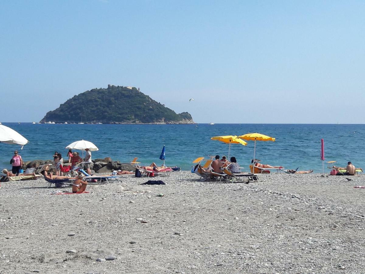 Appartamento Vista Mare Albenga Zewnętrze zdjęcie